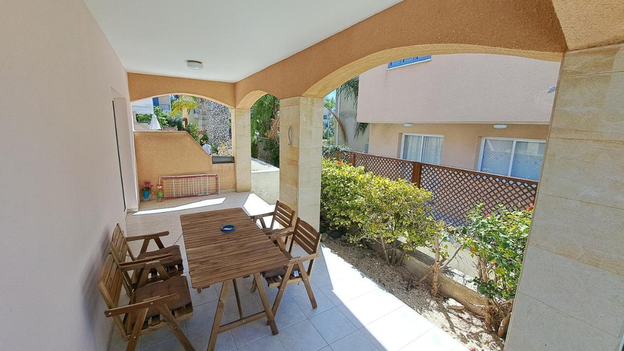 Zom Holiday Apartment Paphos Buitenkant foto